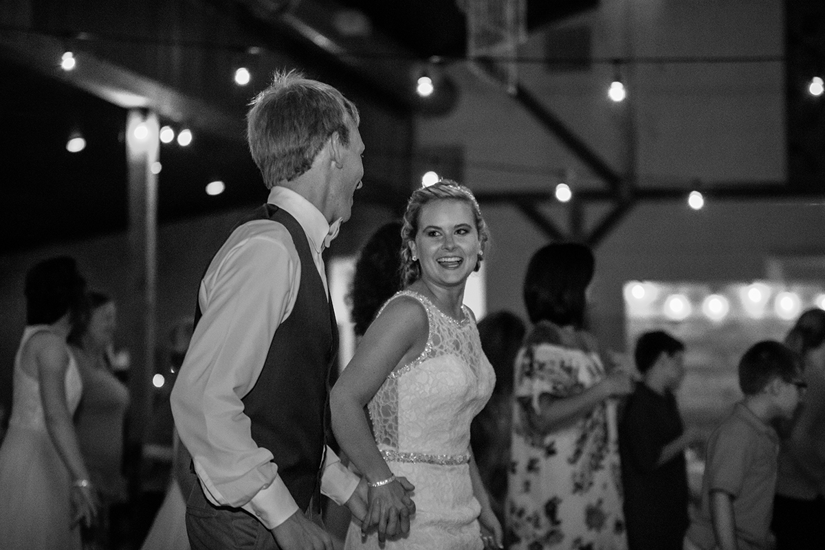 cs_dellwedding-bw-688.jpg