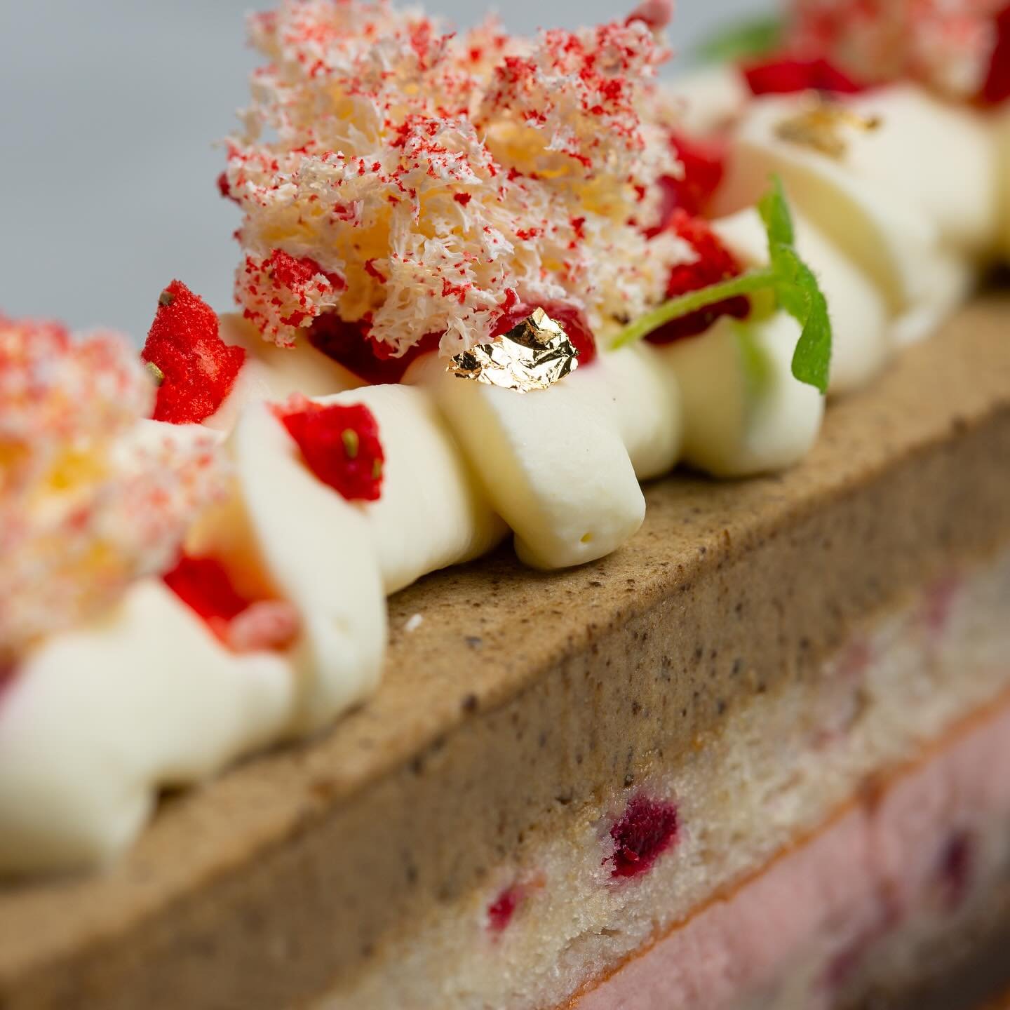 Kyosei (GF) / Hojicha, rose, strawberry, raspberry, almond

Named after one of KOI&rsquo;s core beliefs, it is a Japanese term that describes &ldquo;living and working together for the common good.&rdquo; It emphasises harmony, cooperation, and mutua