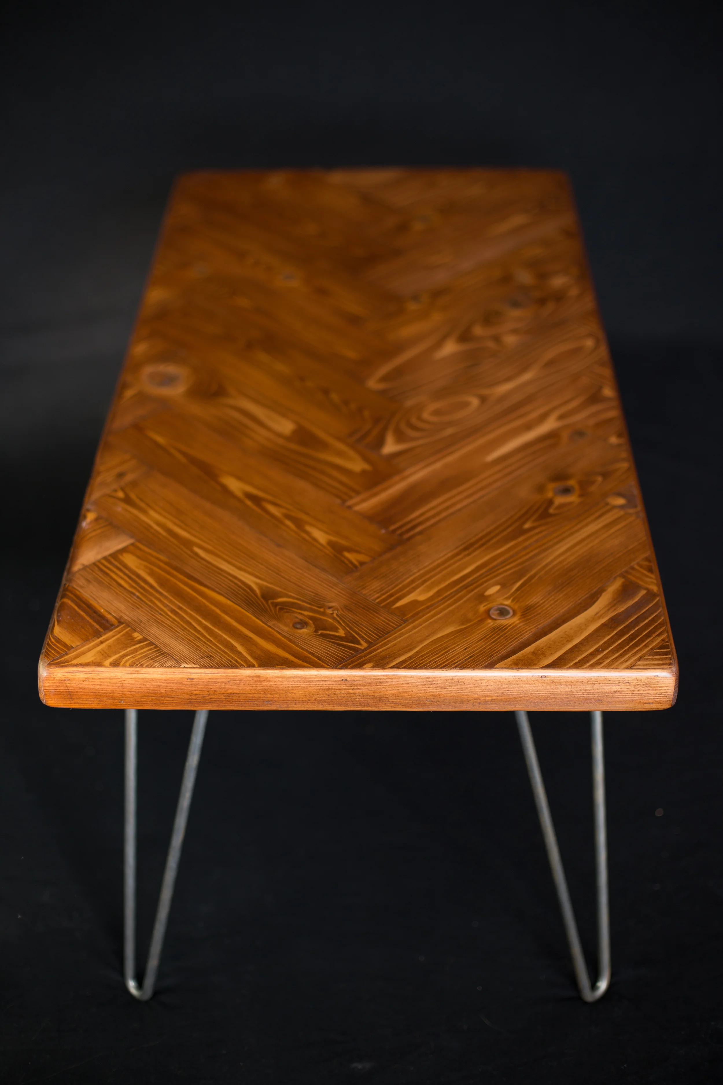 EE table and bench-Batch01-3.jpg