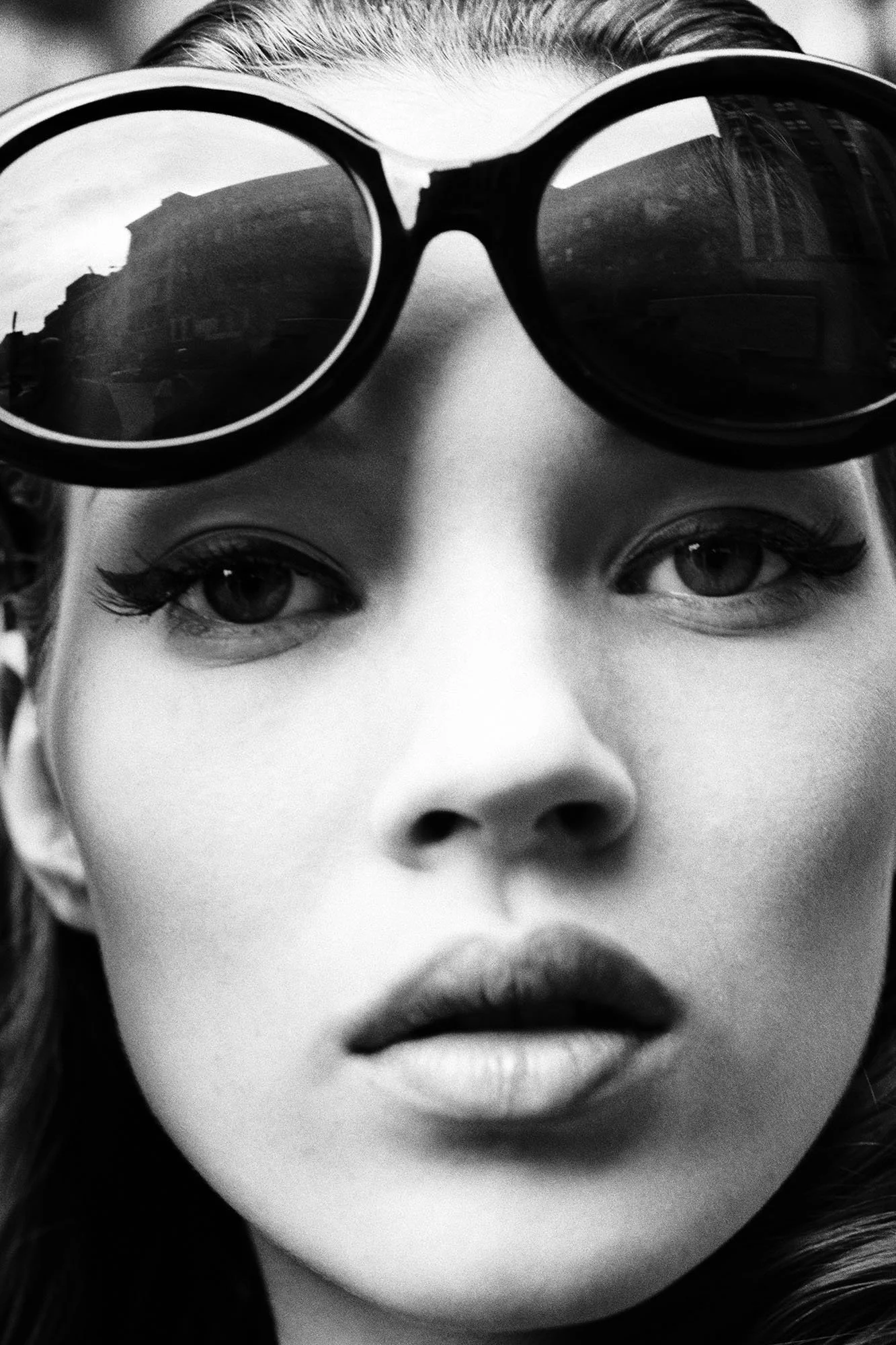 GalerieSophieScheidecker_YasuhiroOgawa_Stéphanie  Pfriender Staylander_Kate Moss, Seek_1992.jpg .jpg