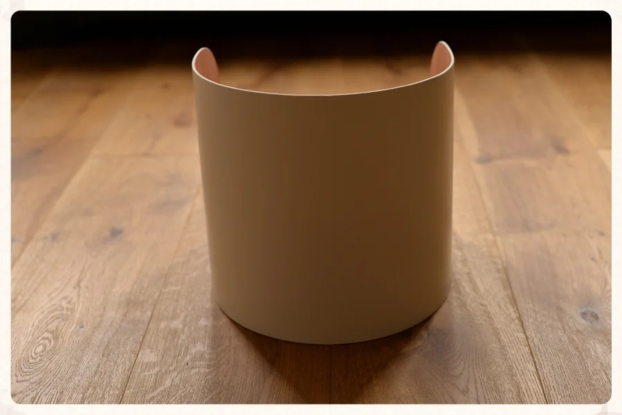 Curved chair 5.jpg