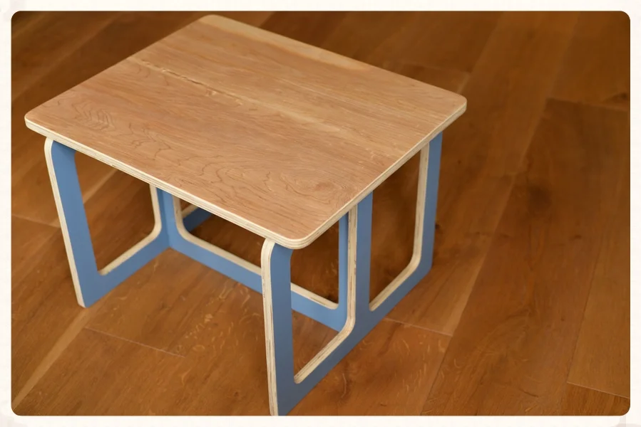 Square table 1.jpg