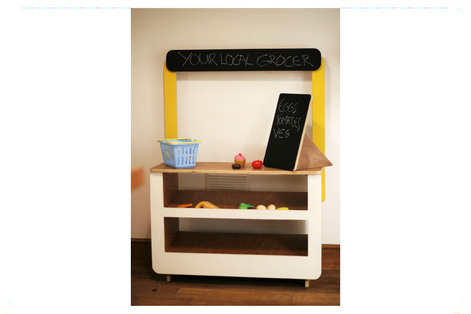 Small kitchen 5.png