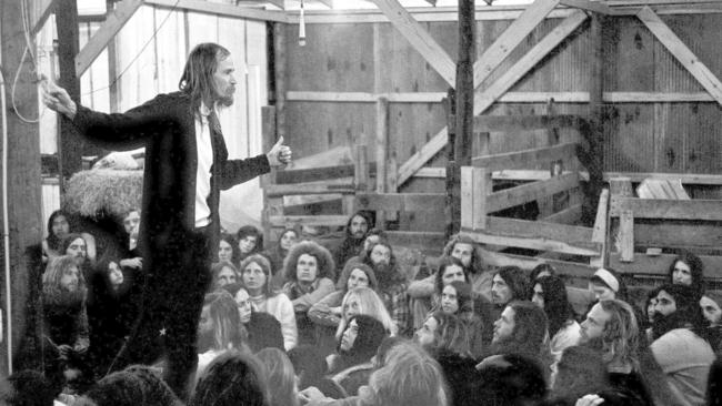 The Farm, the predecessor to Internet Forums.