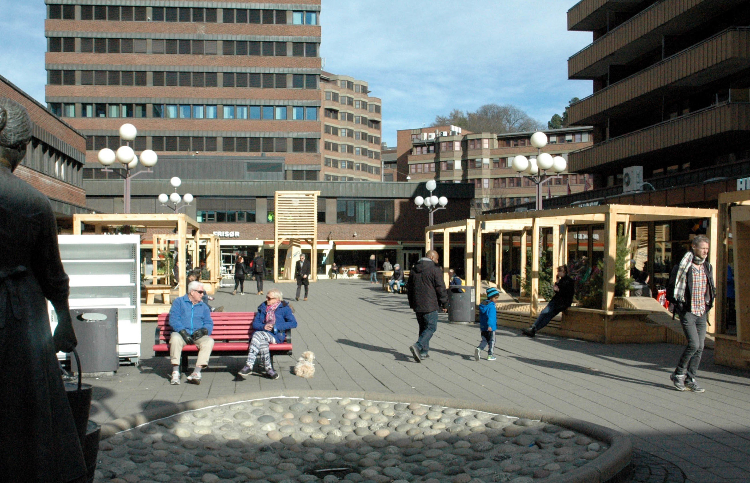 Toyen-torg-17.mars-16.jpg