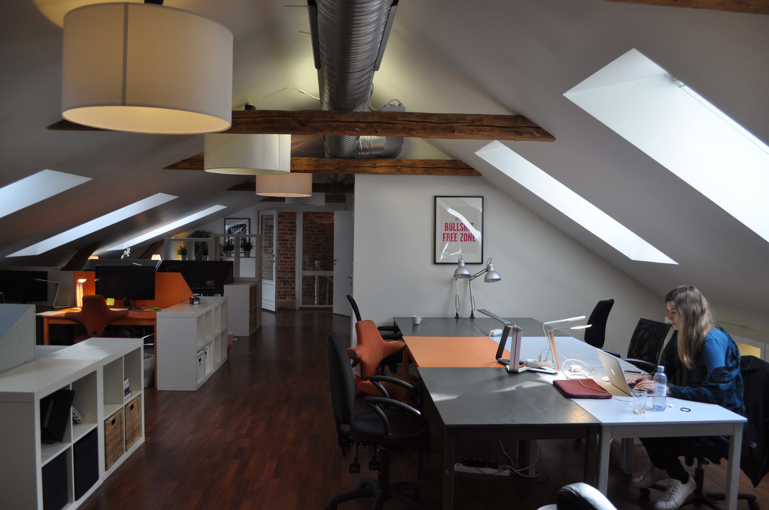 Mesh first office.jpg