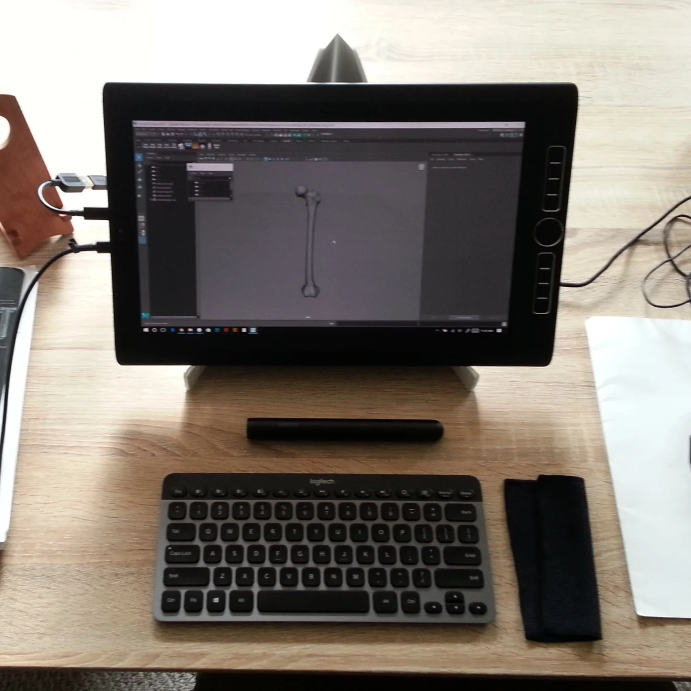 The People's Laptop Stand