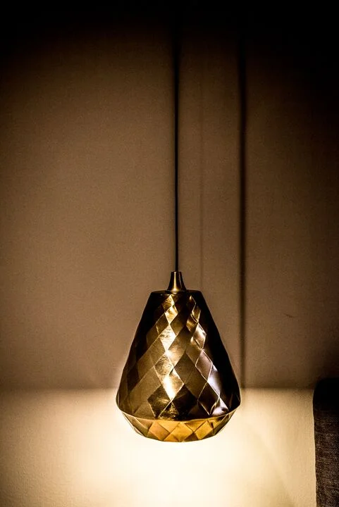 Hanging pendant.jpg