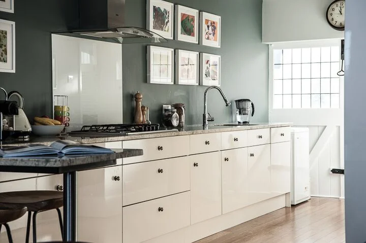 Kitchen 1.jpg
