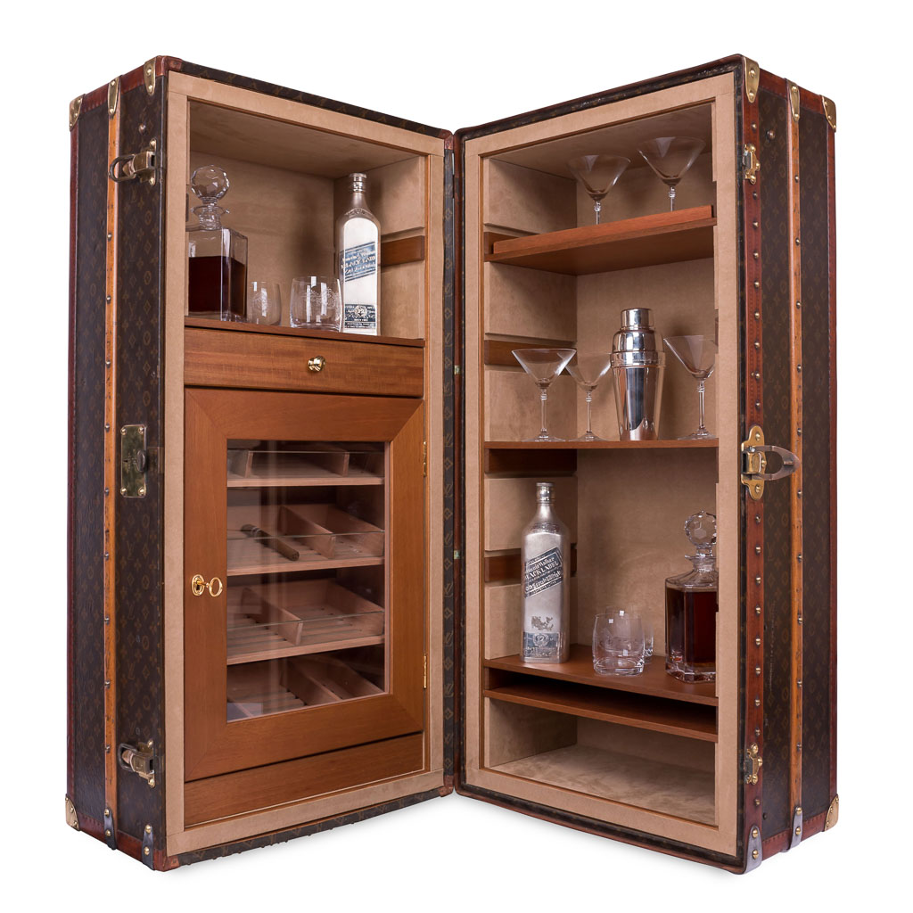 vuitton customised wardrobe humidor bar 1.jpg