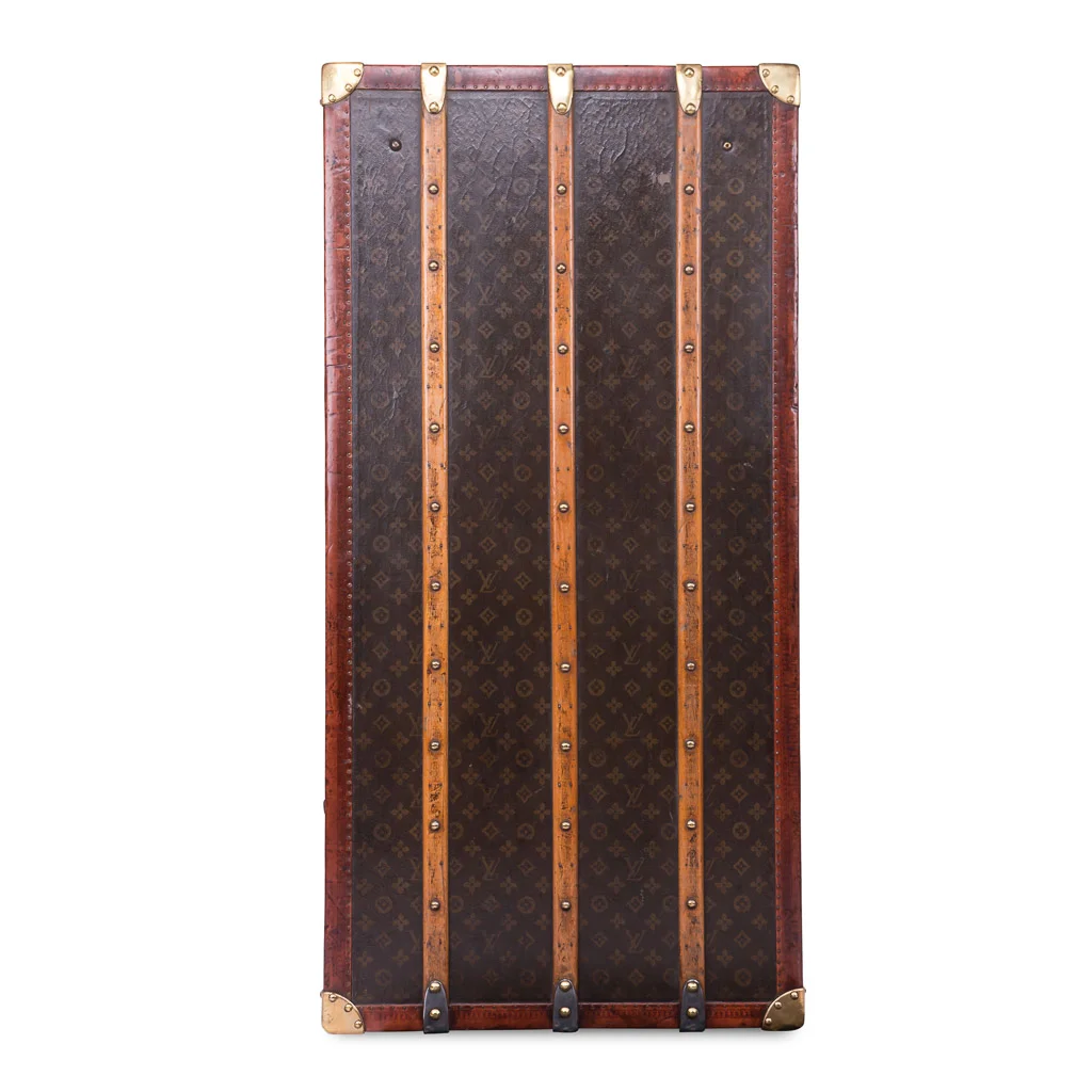 vuitton customised wardrobe humidor bar 3.jpg