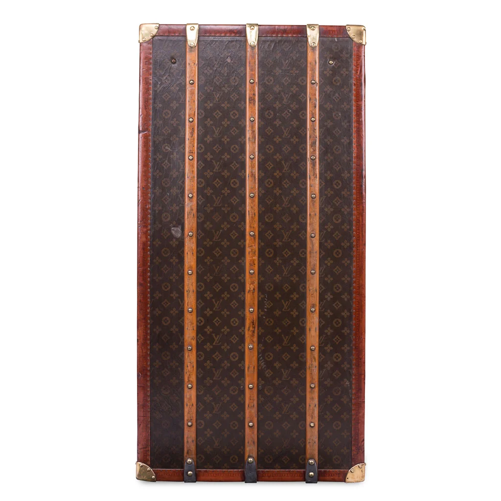 vuitton customised wardrobe humidor bar 5.jpg