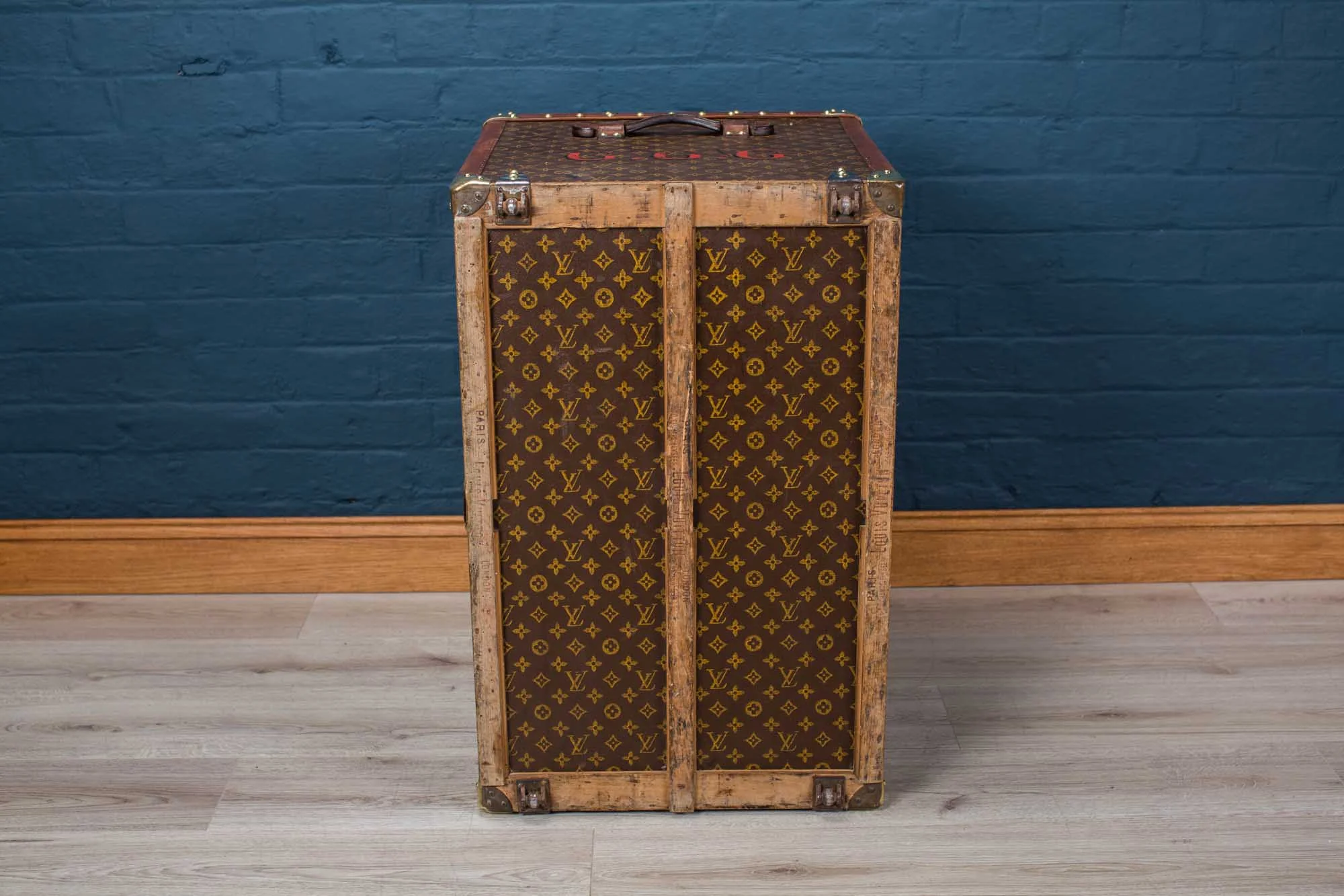 FLUX_ANTIQUE-115.jpg