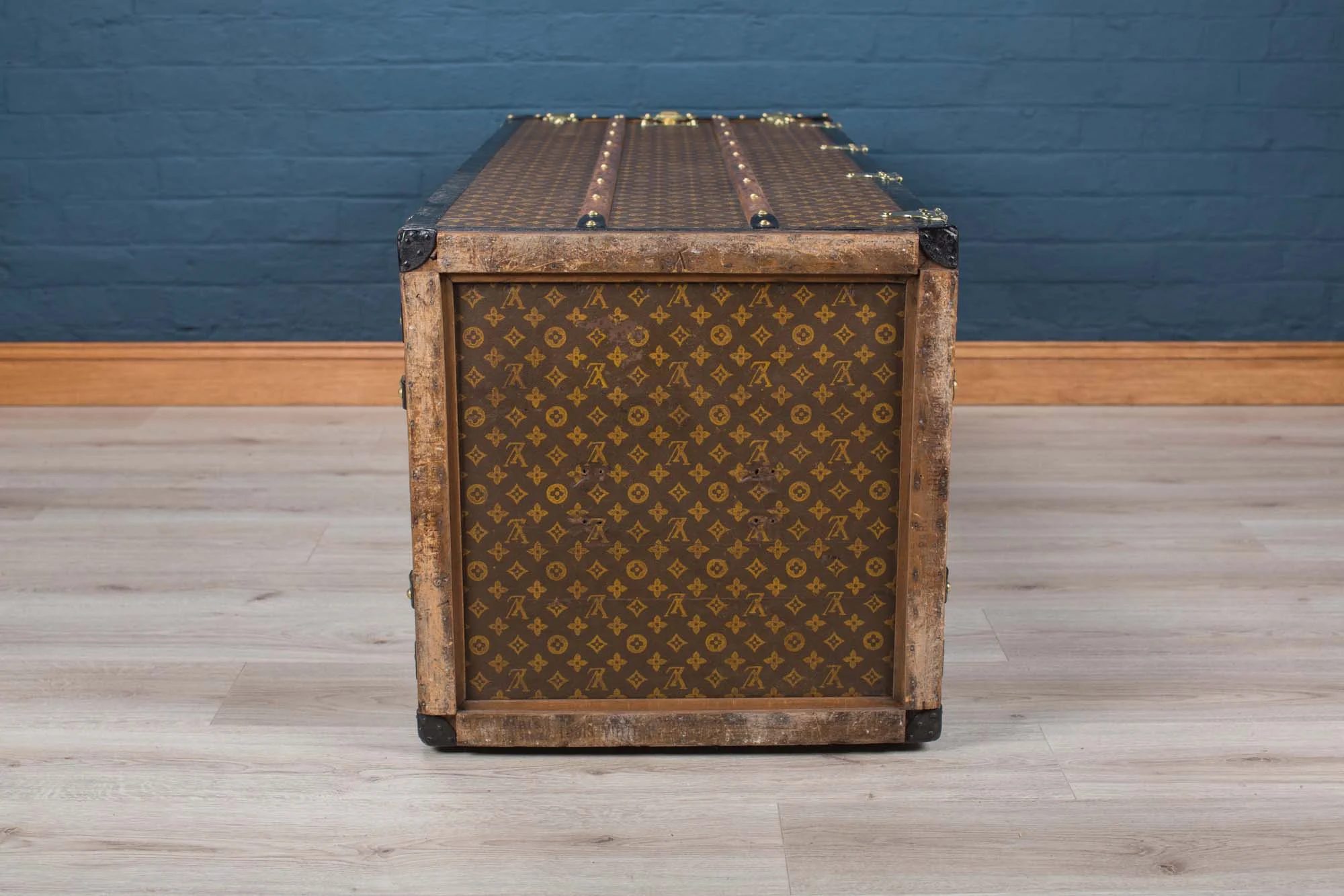 FLUX_ANTIQUE-217.jpg