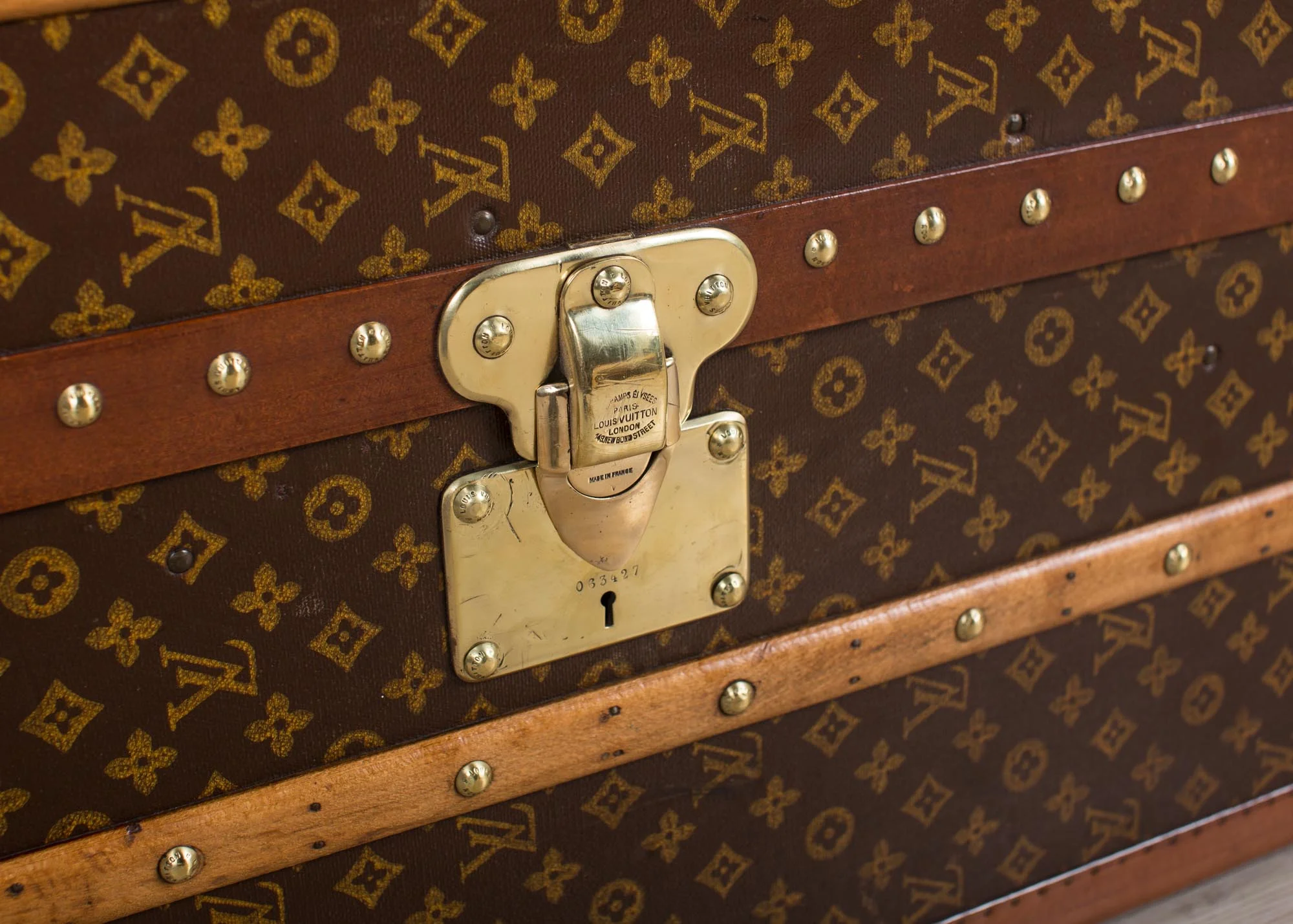 FLUX_ANTIQUE-480.jpg