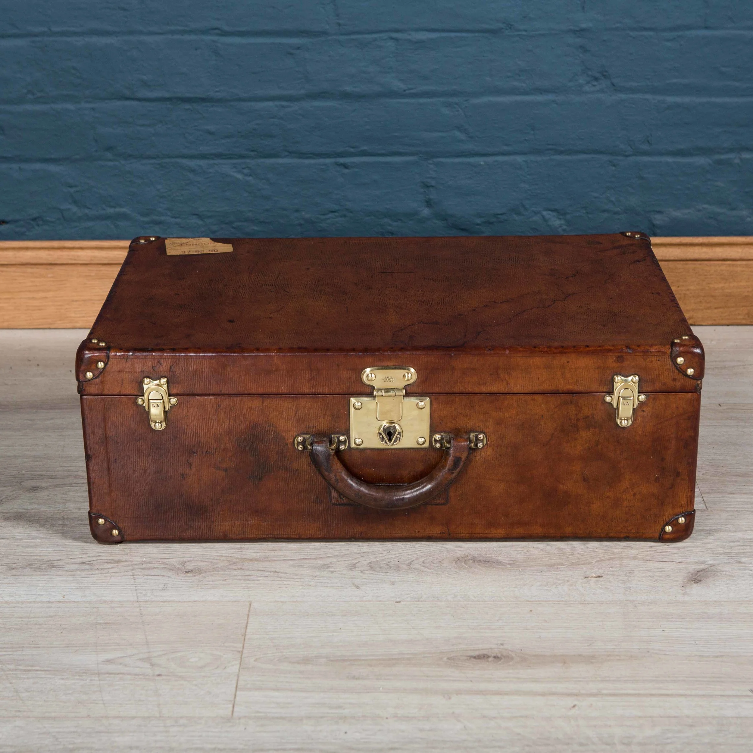 Leather Louis Vuitton suitcase, early 20th century