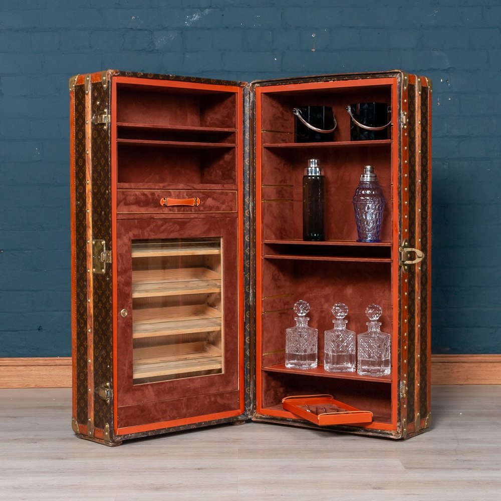 Fabulous Louis Vuitton trunk, early 20th century, with customised interior  revealing a cocktail bar and humidor for 300+ cigars — Alessio Lorenzi