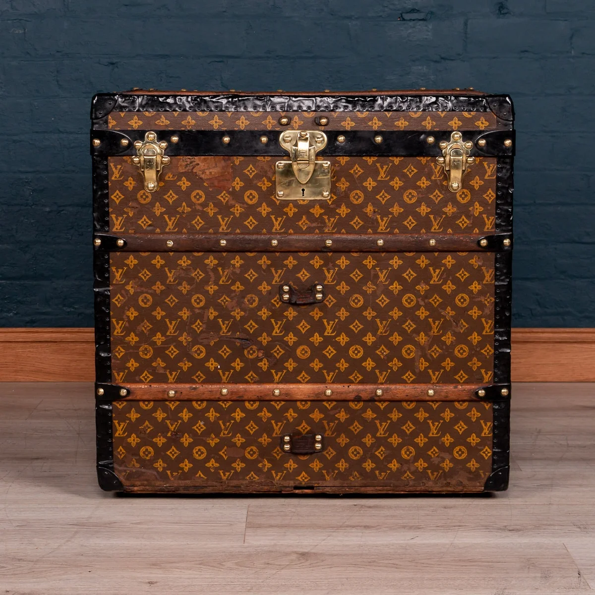 A very rare Louis Vuitton hat trunk, France, circa 1900