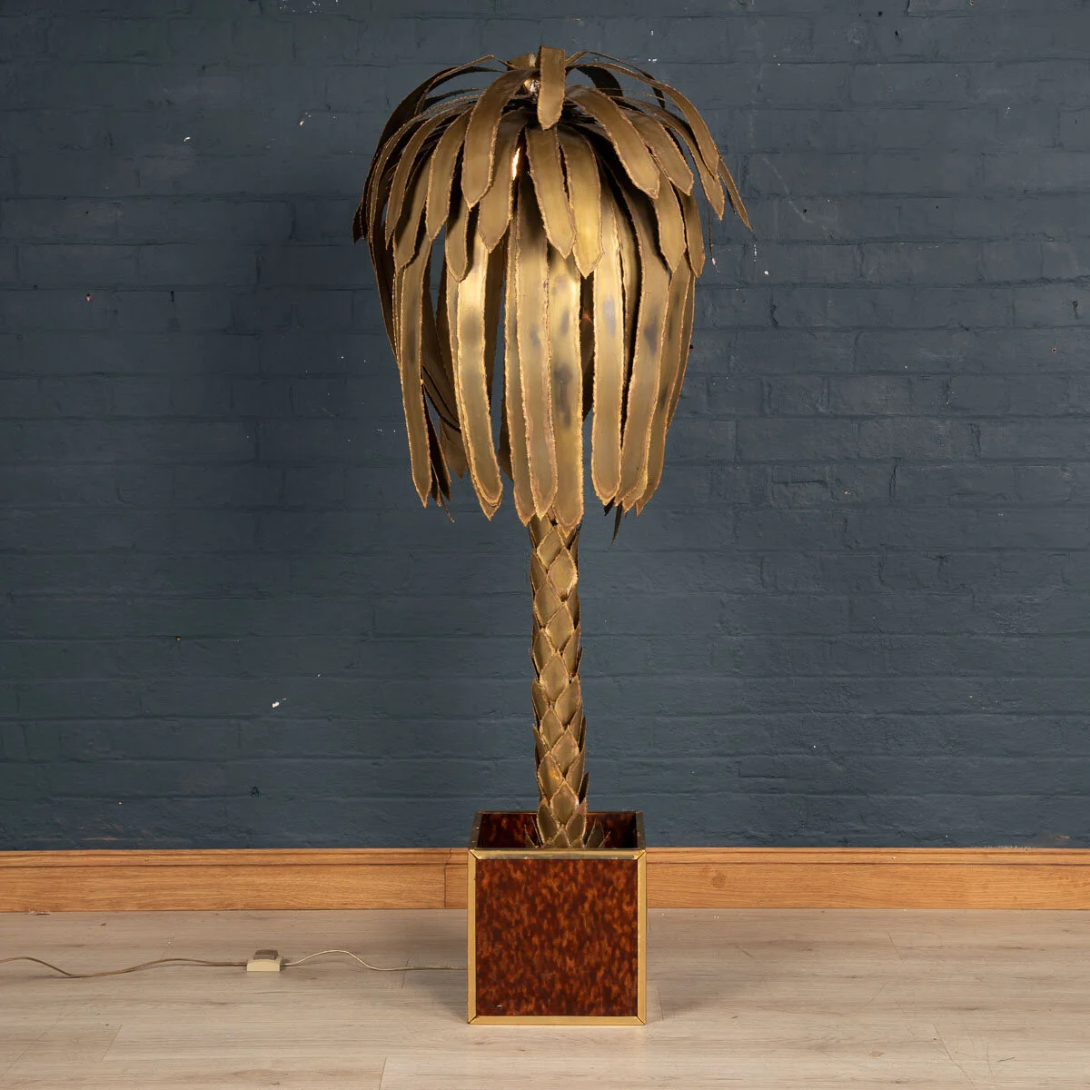 A palm tree lamp by Maison Jansen, France, circa 1970