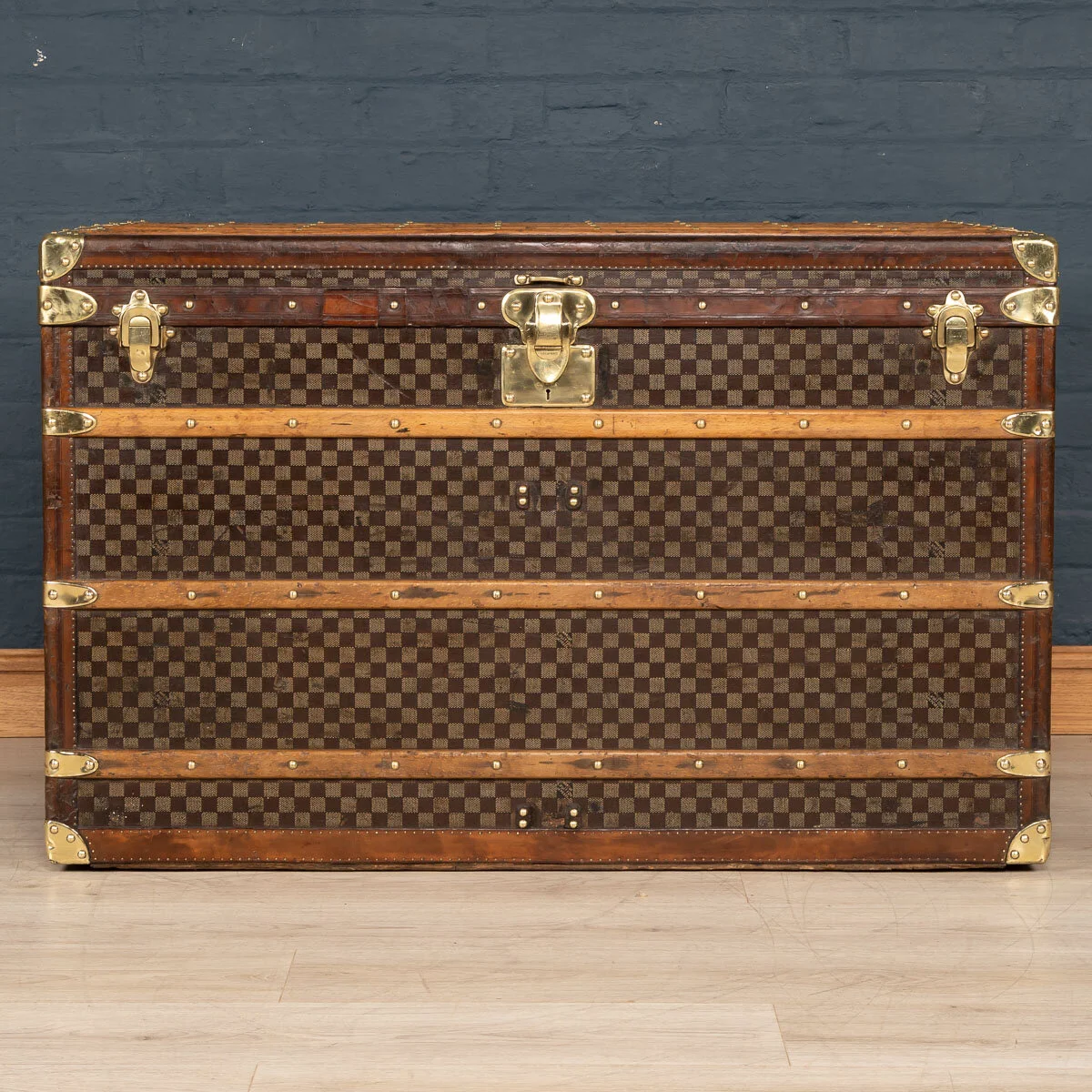 A Louis Vuitton "malle haute" in damier canvas, France, circa 1900