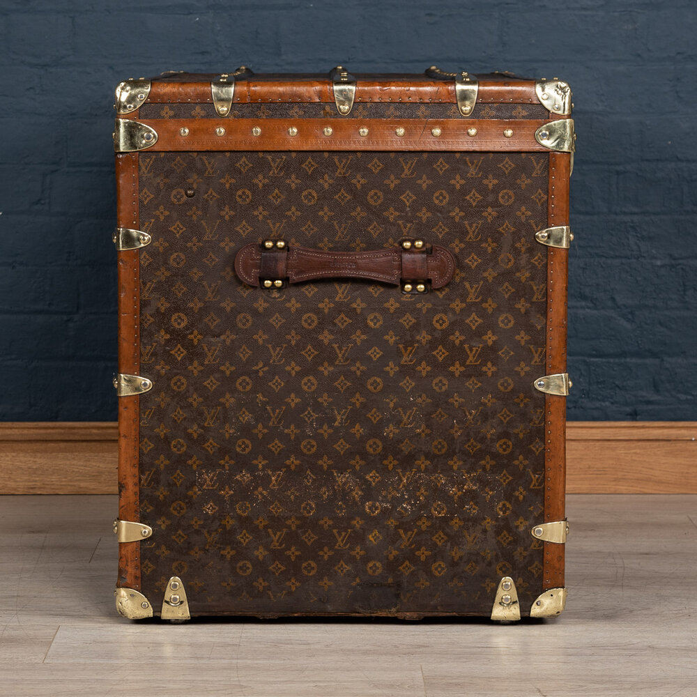 A Louis Vuitton trunk malle haute in monogram canvas, France, circa 1920  — Alessio Lorenzi