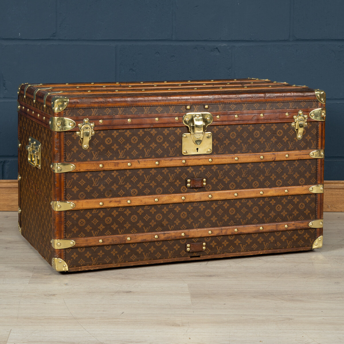 A Louis Vuitton courier trunk in monogrammed canvas, France, circa 1900