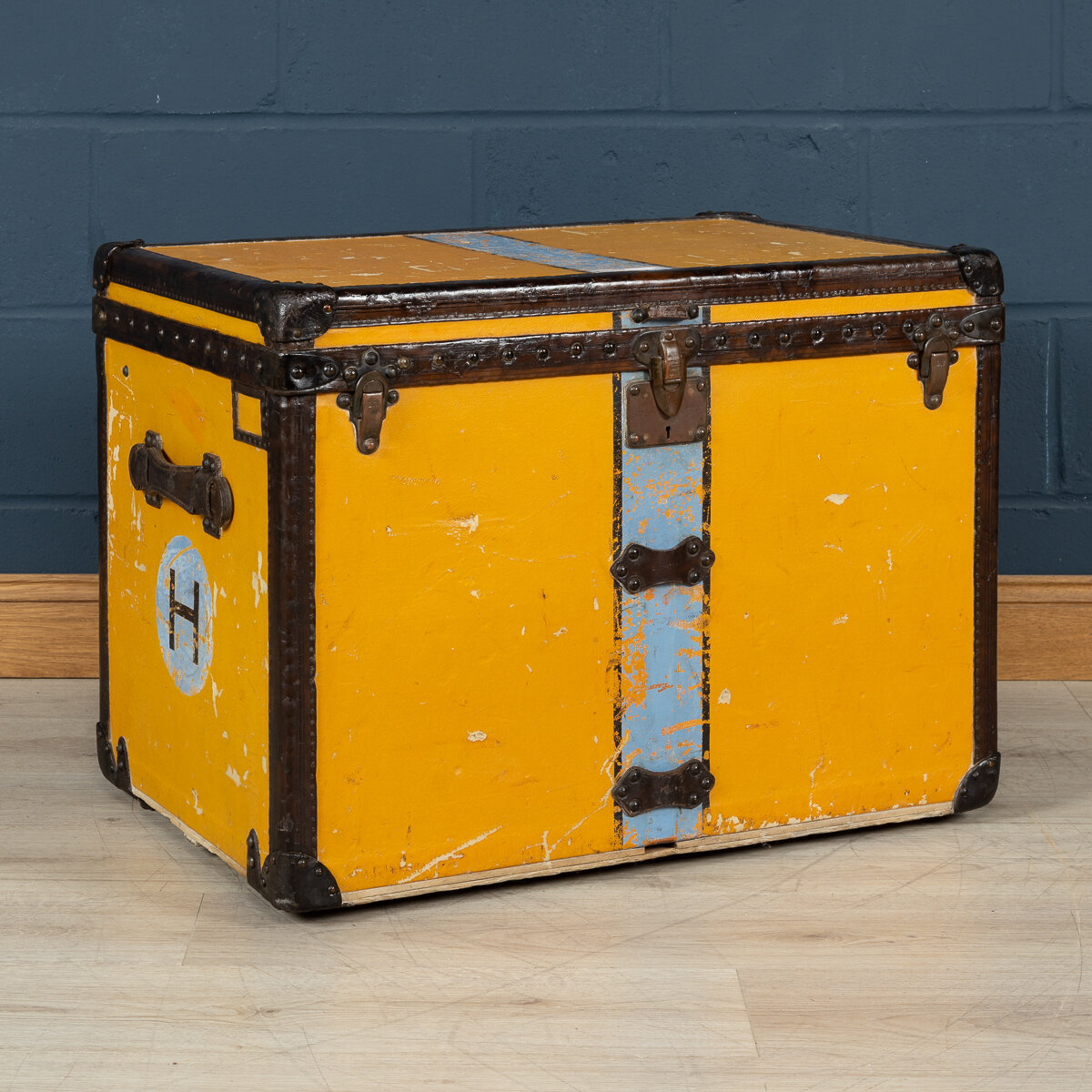 A Louis Vuitton hat trunk in orange "Vuittonite" canvas, France, circa 1920