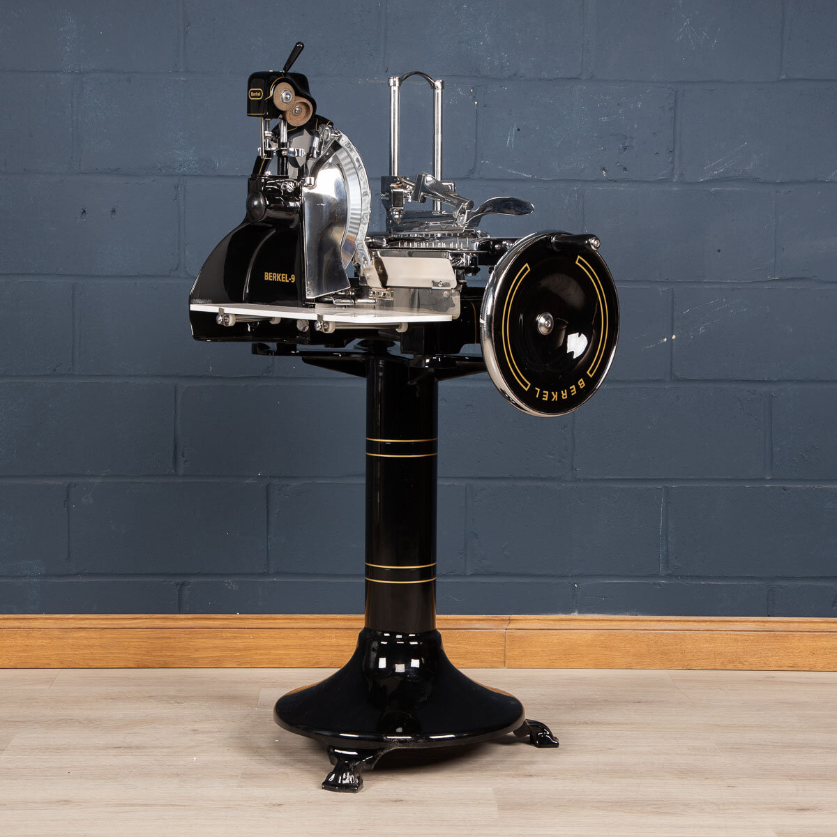 A black enamelled meat slicer by Berkel, Hollan, 1930s