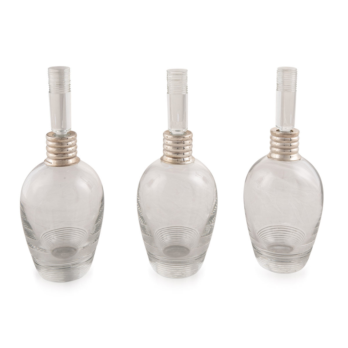 A stylish set of decanters by David Redman, England, circa 2011