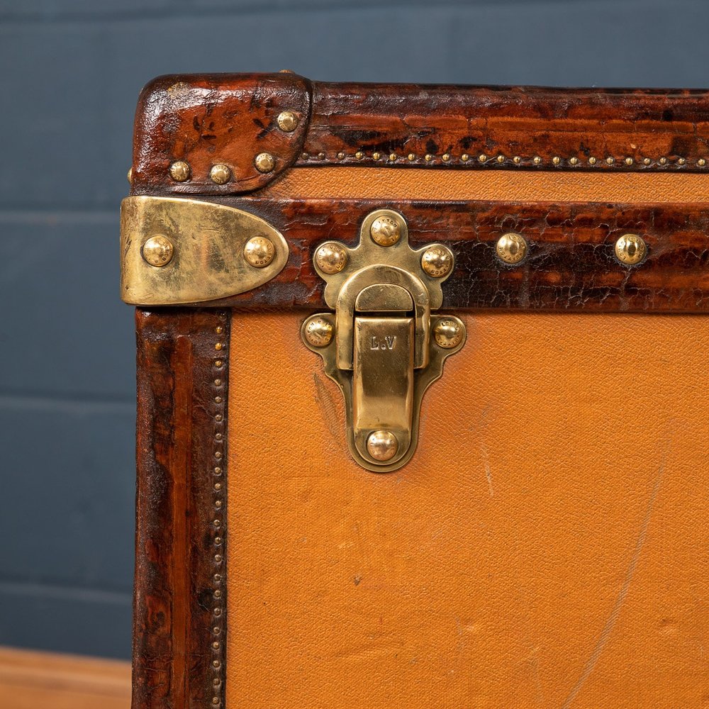 A Louis Vuitton trunk malle haute in monogram canvas, France, circa 1920  — Alessio Lorenzi