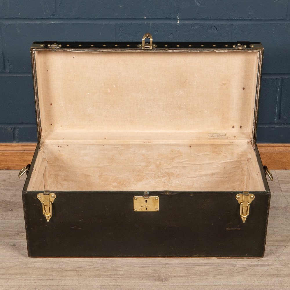 A Louis Vuitton trunk malle haute in monogram canvas, France, circa 1920  — Alessio Lorenzi