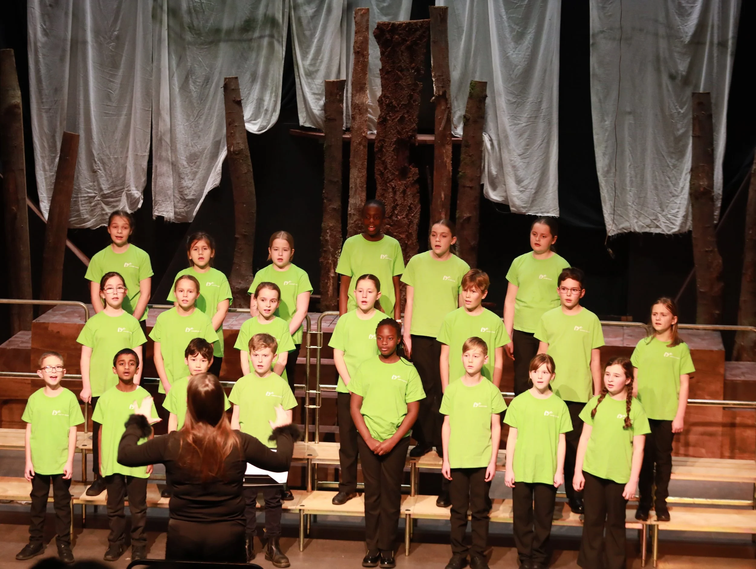Junior Choir through to final of National Choir Competition 