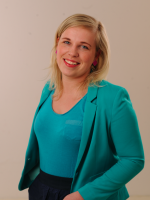 Linda Beķere Latvijas un pasaules vēstures, kulturoloģijas, politiku un tiesību skolotāja