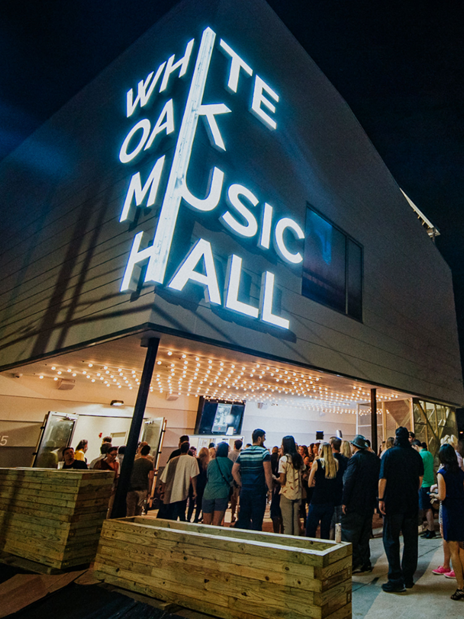 White Oak Music Hall brings multi-stage music experience to Houston Chron.com by Craig Hlavaty (May 2016)