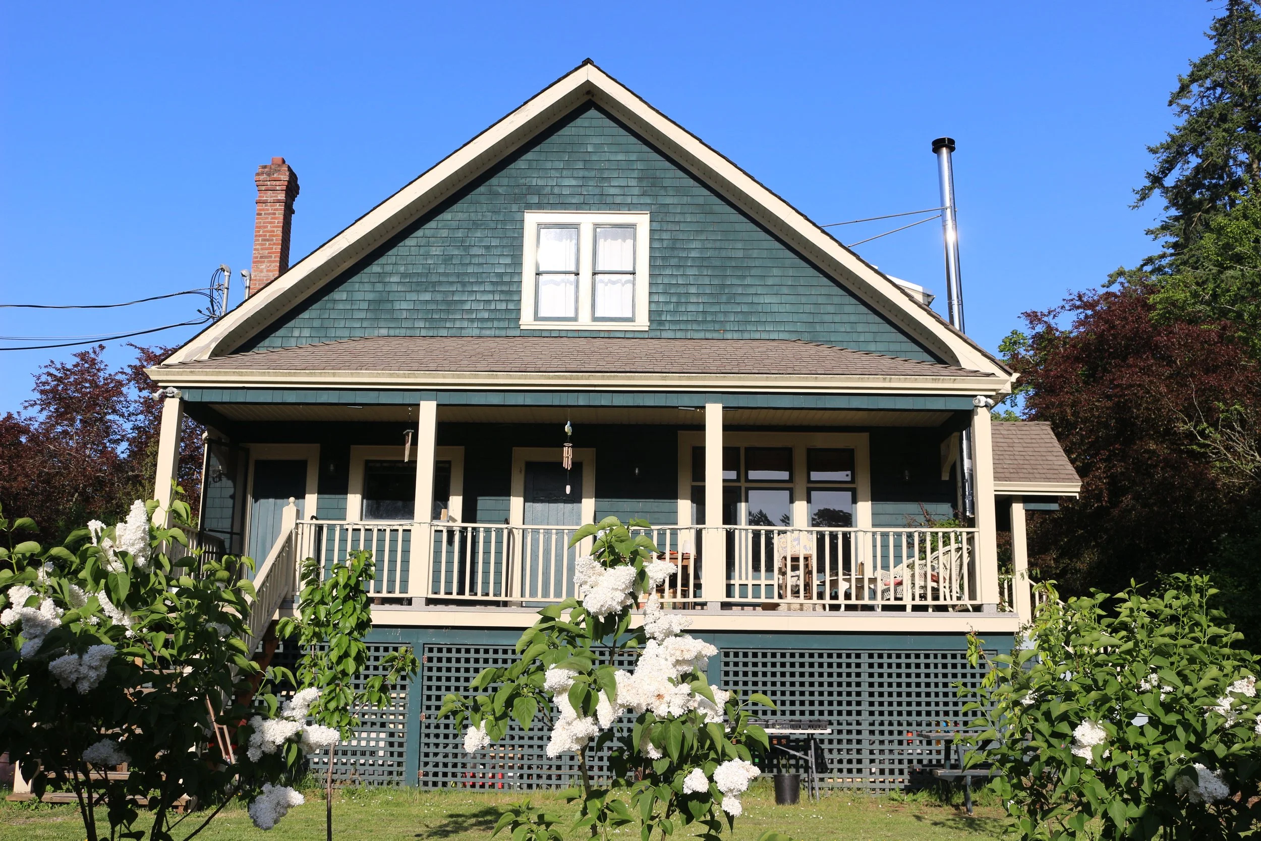 Farmhouse exterior, front.JPG
