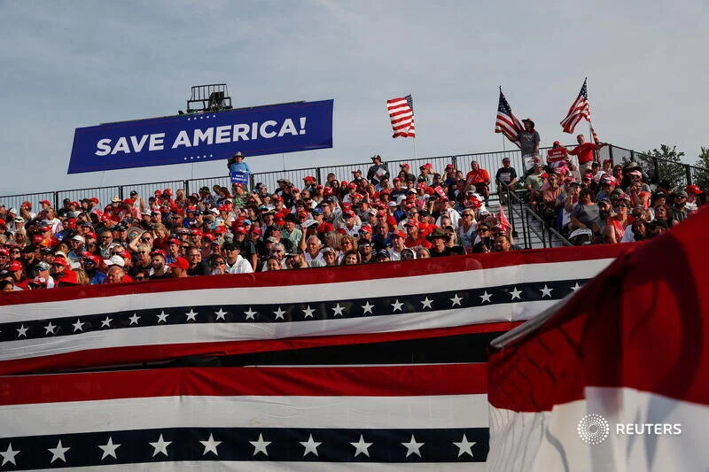 Supporters of former U.S. President Donald Trump attend his first post-presidency campaign rally at the Lorain County Fairgrounds in Wellington, Ohio, U.S., June 26, 2021. REUTERS/Shannon Stapleton 