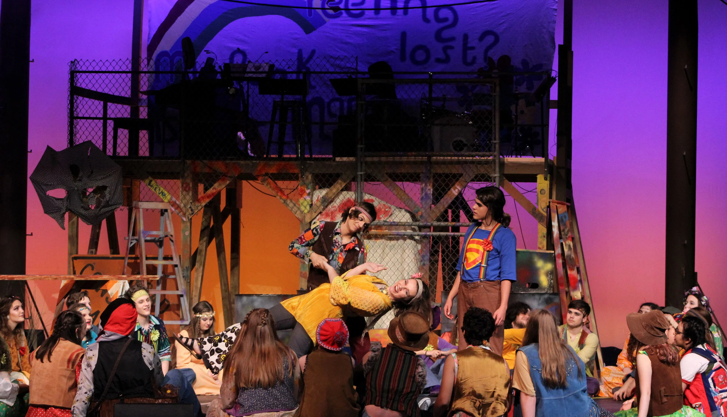 she's got a weak back.JPG