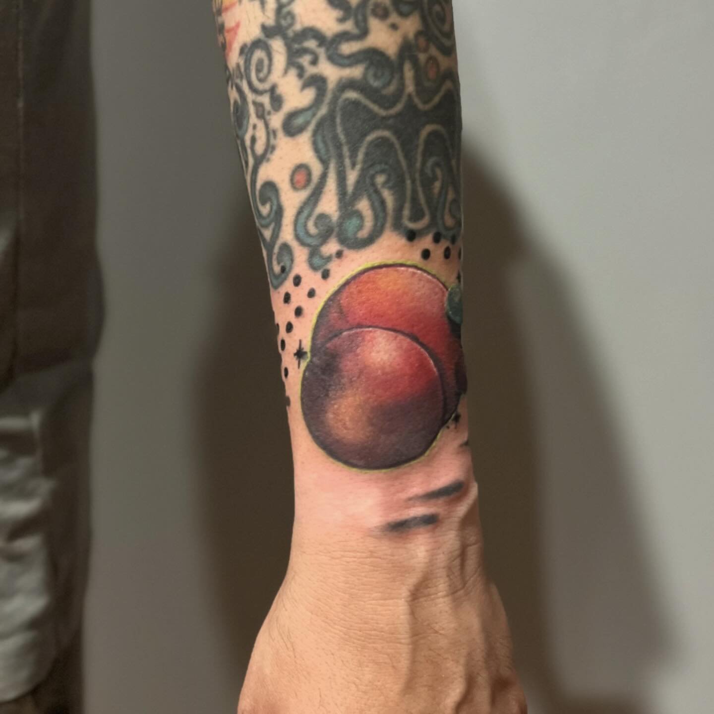 Abstract Orbs tattoo. (This tattoo is a symbol of family unity.  Each color represents a birth month). Thanks for the trust Ricky and thank you for looking. 

 #watercolortattoo #moderntattoo #customtattoo #nashvilletattooartist  #abstracttattoos