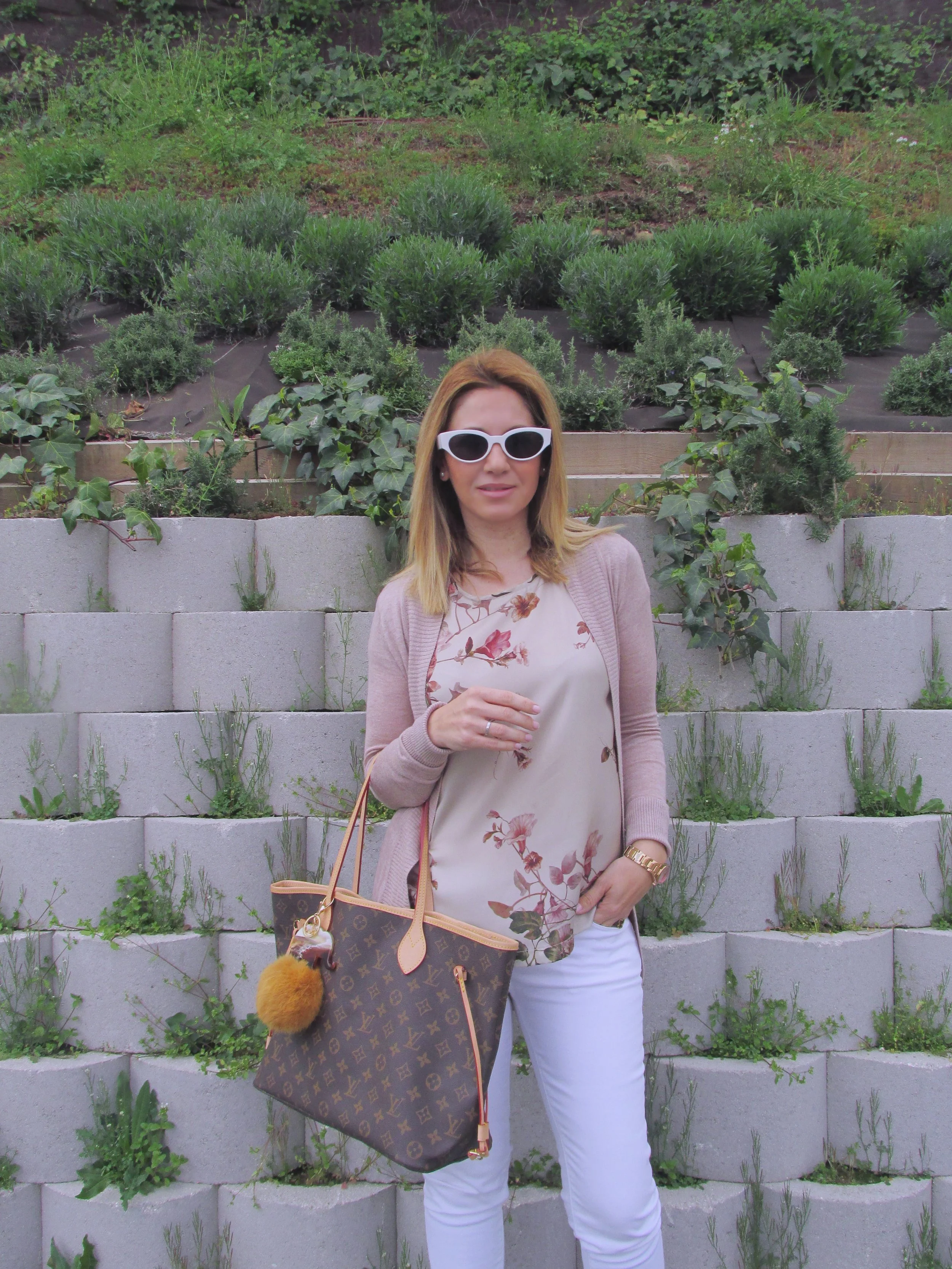 MEUTRAL OUTFIT/LOOK NEUTRAL