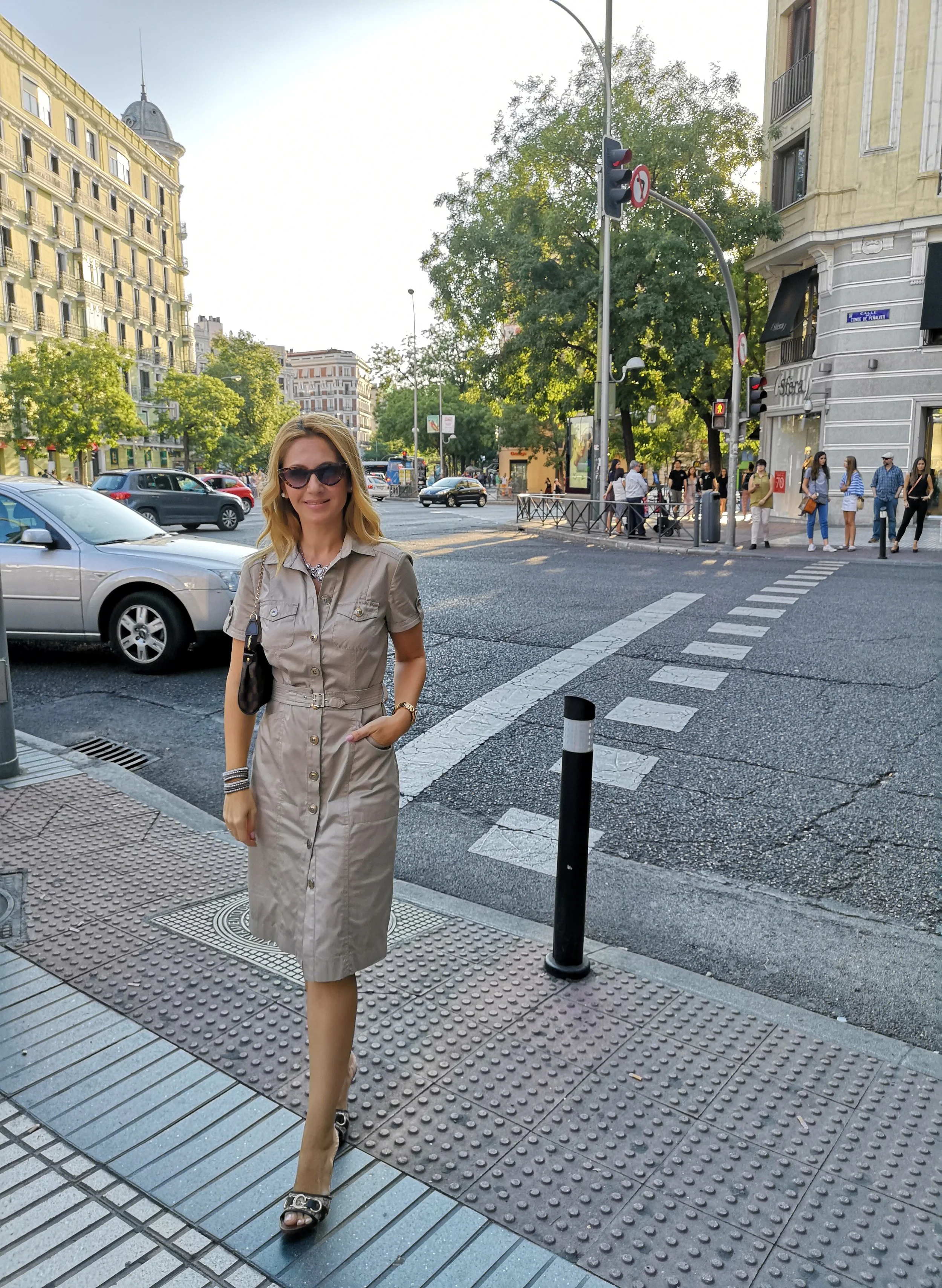 TRENCH DRESS/ VESTIDO GABARDINA