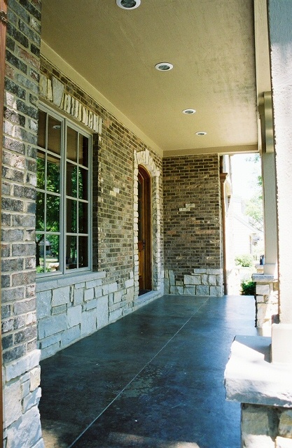 242 Powell Front Porch.jpg