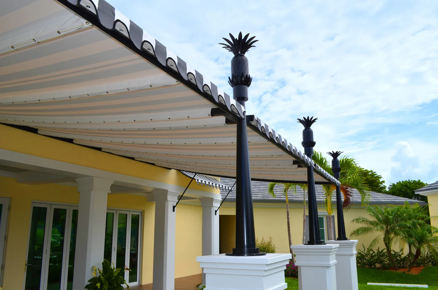custom_fixed_awning_33.jpg