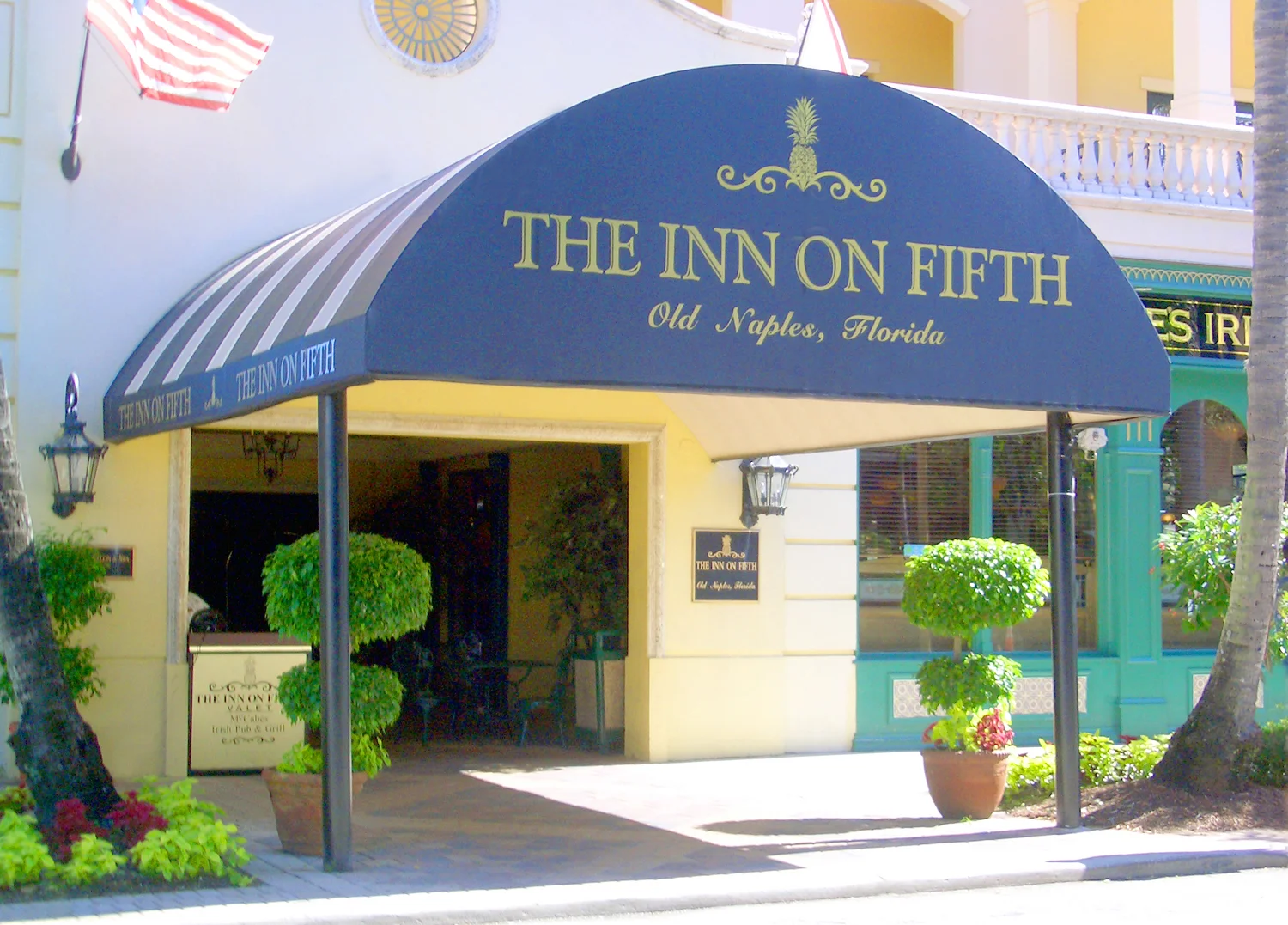 custom_fixed_awning_44.jpg