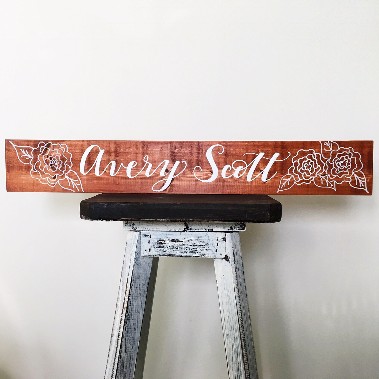  Wood sign :: Personalized with florals :: Opaline Lettering 