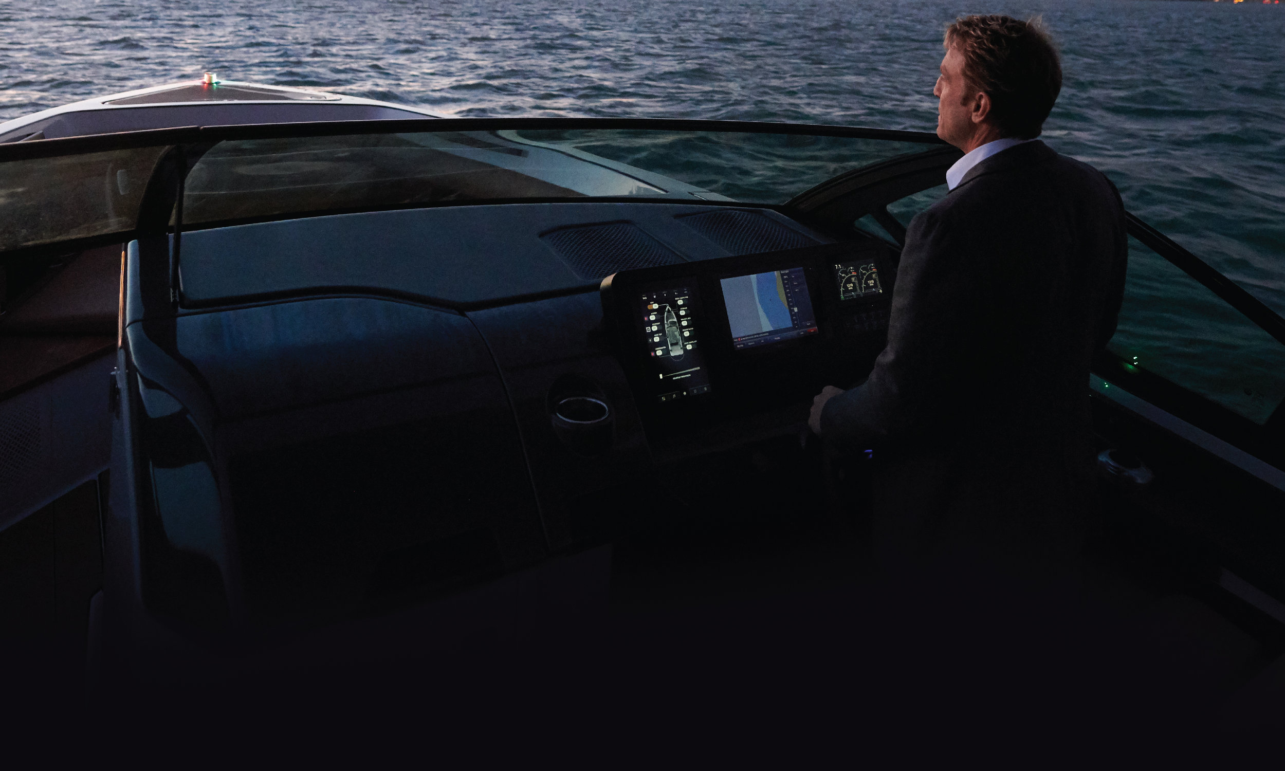 The ask was a start-to-finish brand and product development opportunity. We launched with comprehensive consumer research, connecting with a broad range of high-end boat lovers. The data shed light on Aviara’s strategic consumer target: the luxury boater who craves total control, who demands excellence in all forms—from style to performance to comfort, fit and finish—and who seeks pride of ownership out on the water.