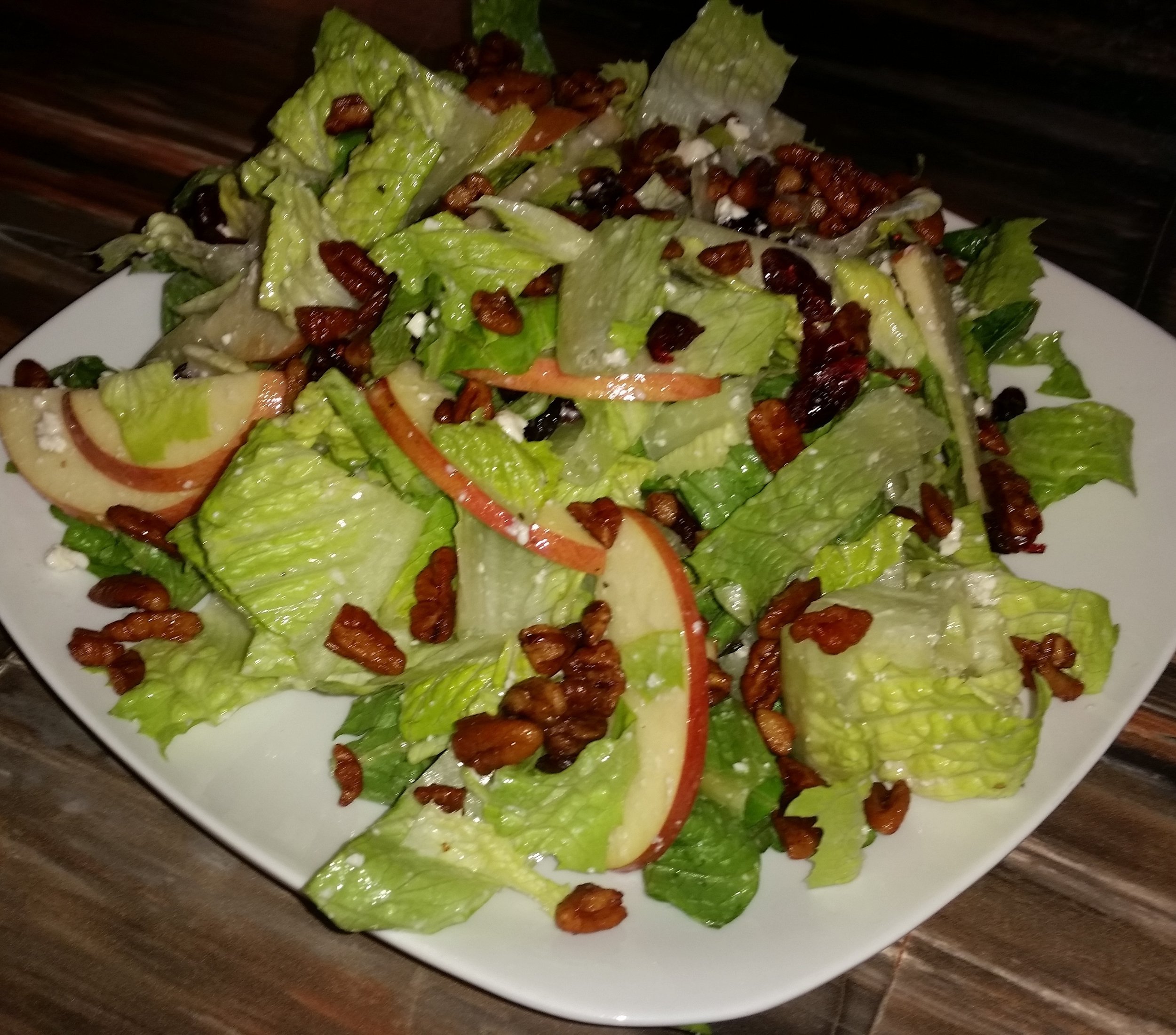 Apple Pecan Salad