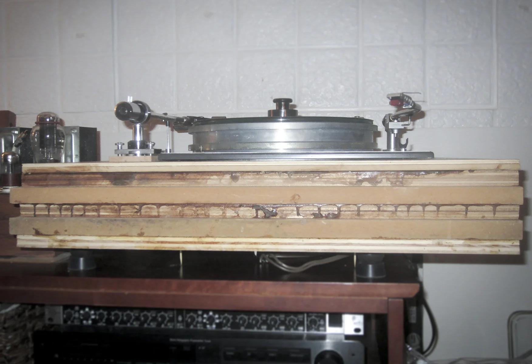 Figure 12: turntable and plinth - front view