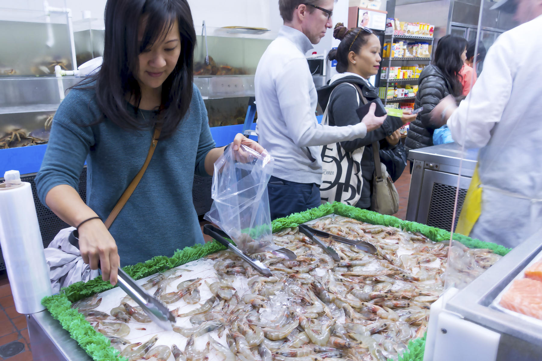 01-fish-market-3.jpg