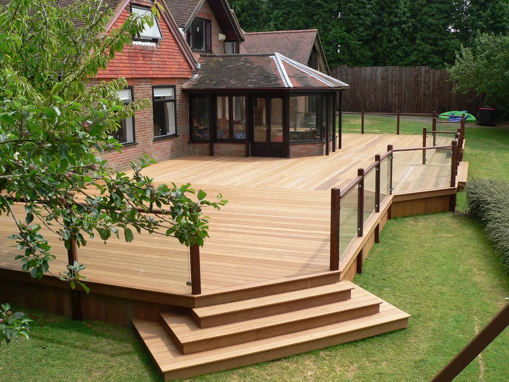 decking1.jpg