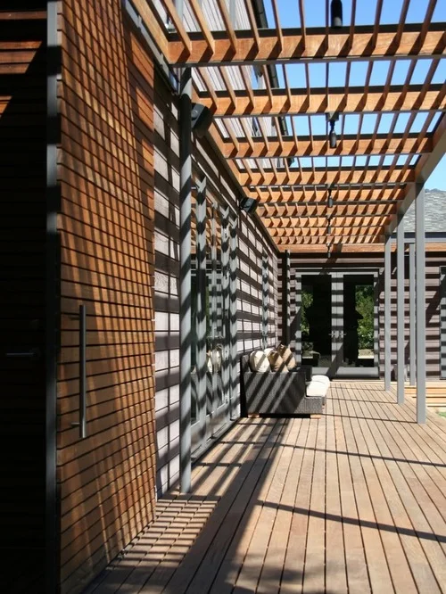 6601278300e48c9e_8280-w500-h666-b0-p0--modern-porch.jpg